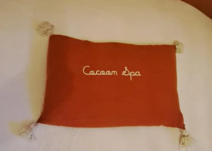 Cocoon * 伊斯内姆